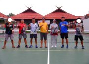 Jaga Kebugaran Tubuh, Kadivpas Kemenkumham Kalteng Lakukan Olahraga bersama Pegawai Lapas Sampit