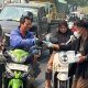 BEMKA Kalteng Bagikan Masker Gratis di Tengah Kabut Asap Karhutla